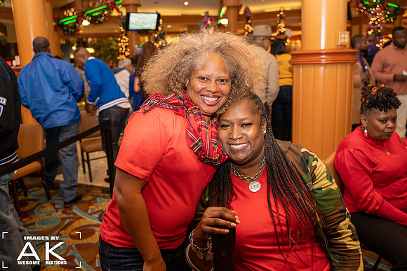 2019ShrNPHCTinselandTinis-5