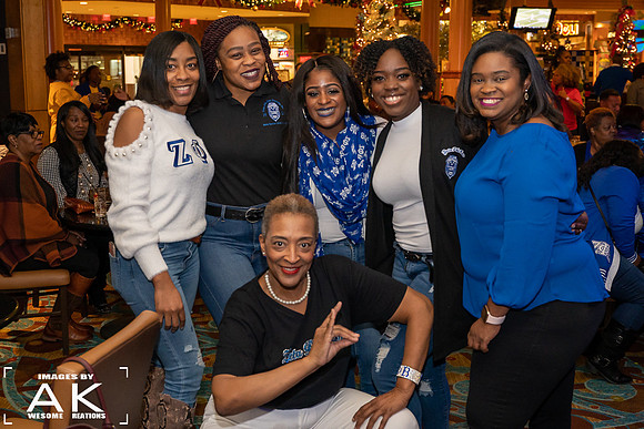 2019ShrNPHCTinselandTinis-19